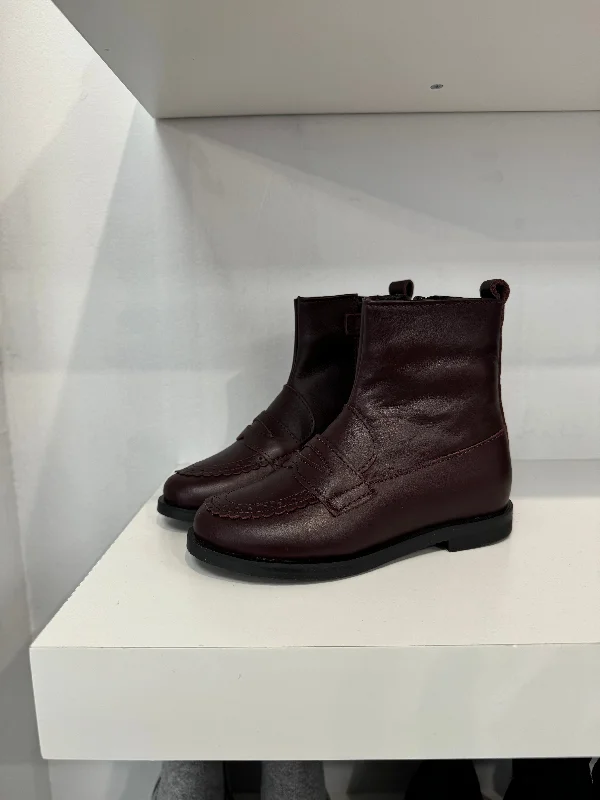 Don Louis Burgundy Penny Scallop Bootie