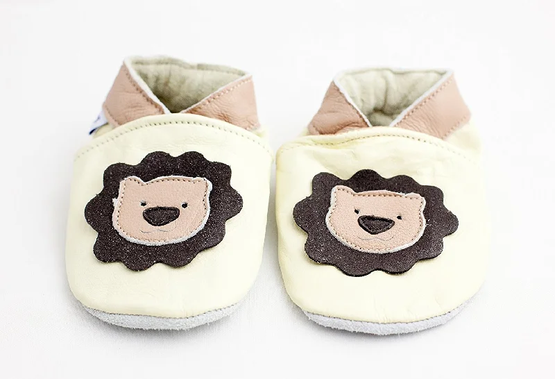 Shoozies Soft Leather Unisex Baby Shoes Cuddly Lion