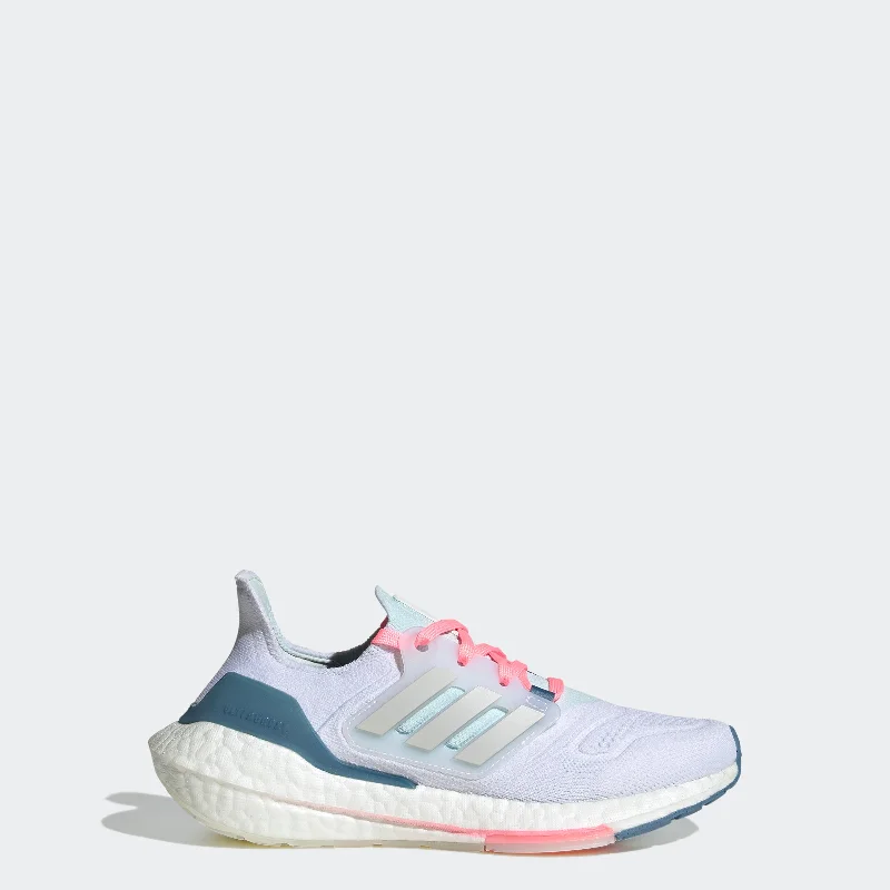 Kids' adidas Ultraboost 22 Running Shoes